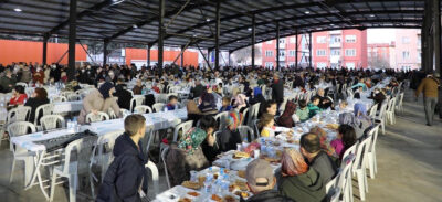 10 bin kişiye iftar yemeği verilecek