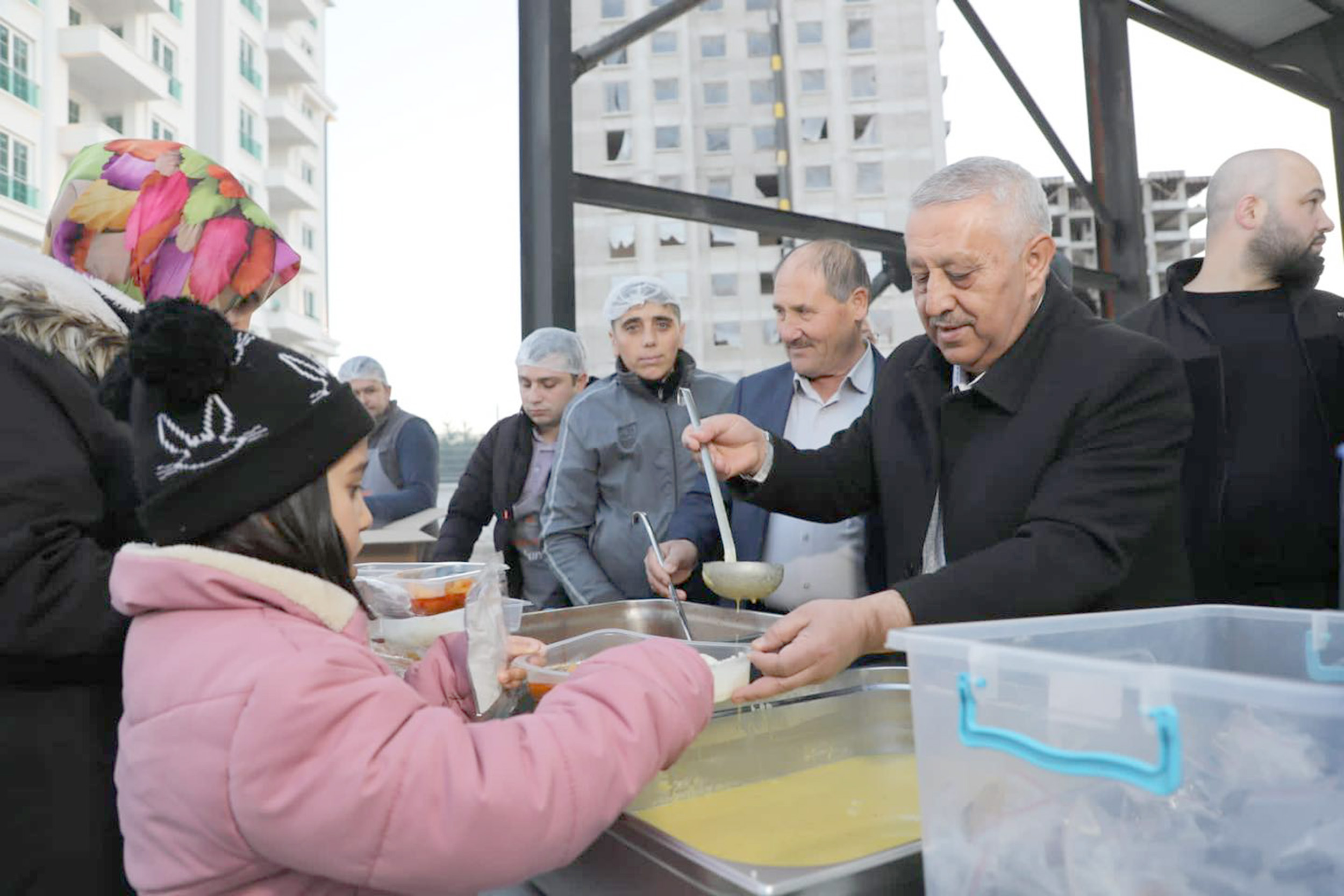 Karşıyaka Mahallesi sakinleriyle iftar