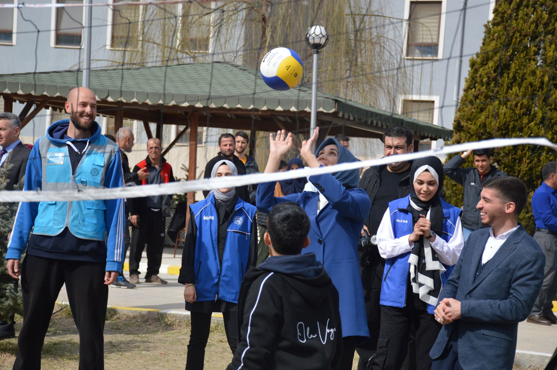 Afyonkarahisar’da Vali Kübra Güran