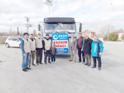 Deprem bölgesine bir tır patates gönderildi