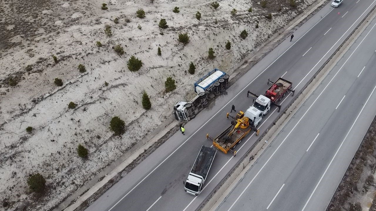 AFYONKARAHİSAR’DA KONTROLDE ÇIKAN BİR