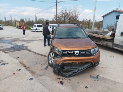 Afyon’da zincirleme kaza: 4 yaralı