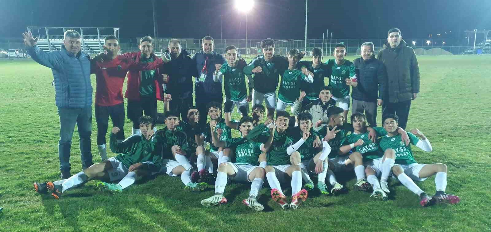 AFYONKARAHİSAR U18 FUTBOL YARI