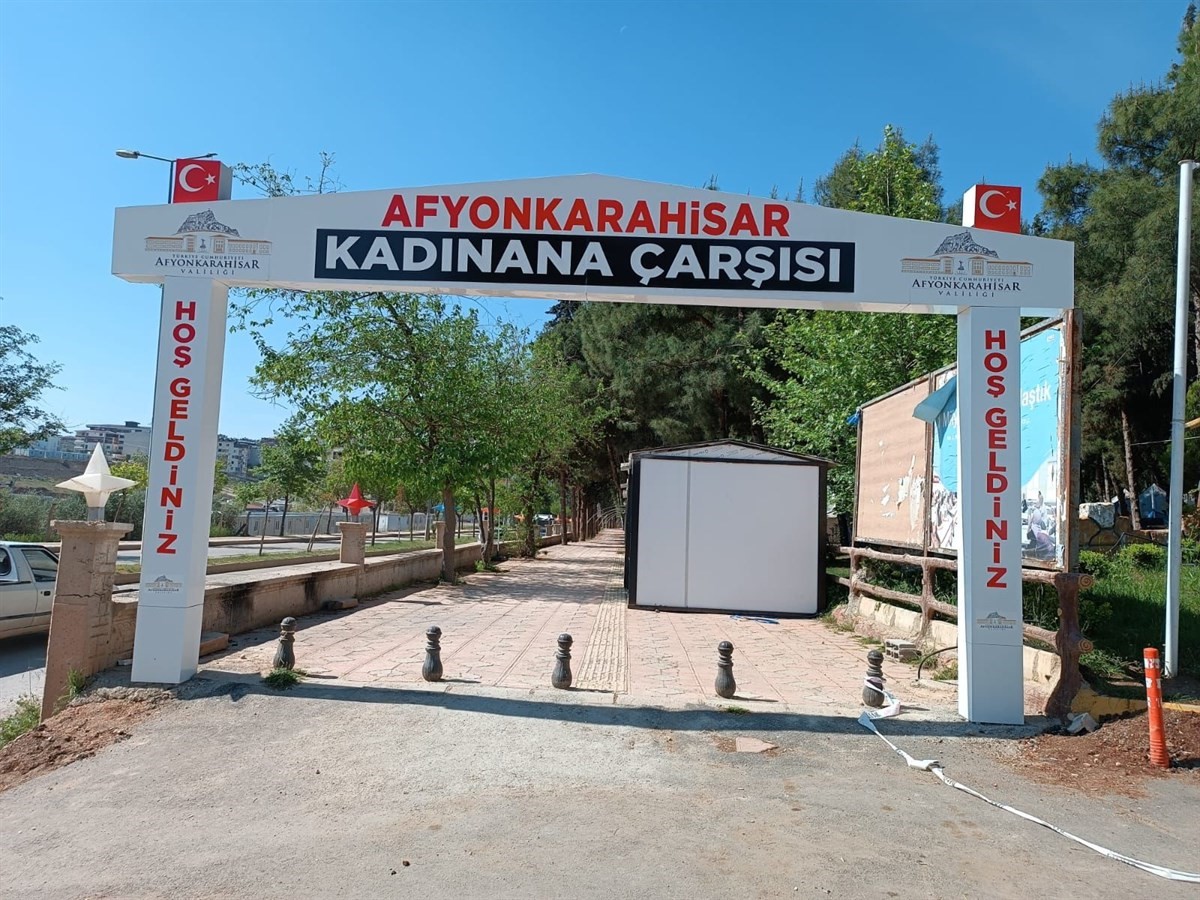 Deprem bölgesinde yaraları sarmaya