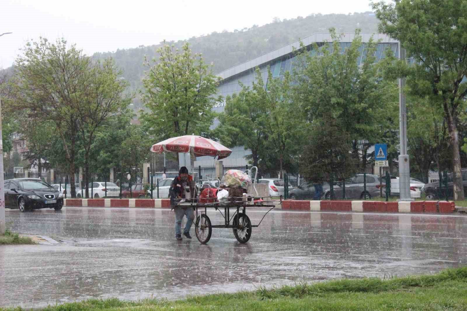 AFYONKARAHİSAR’DA METEOROLOJİNİN YAPTIĞI UYARI