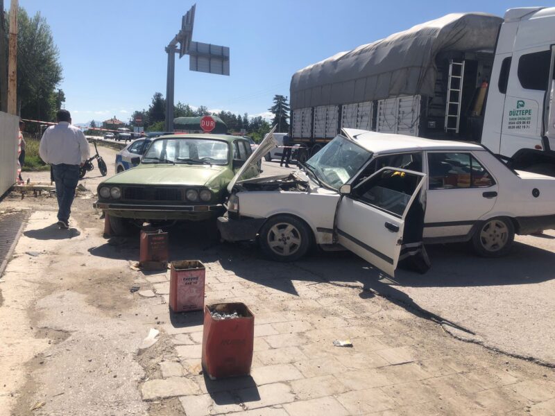 Asırlık Çifti Kaza’da Ölüm Ayırdı!