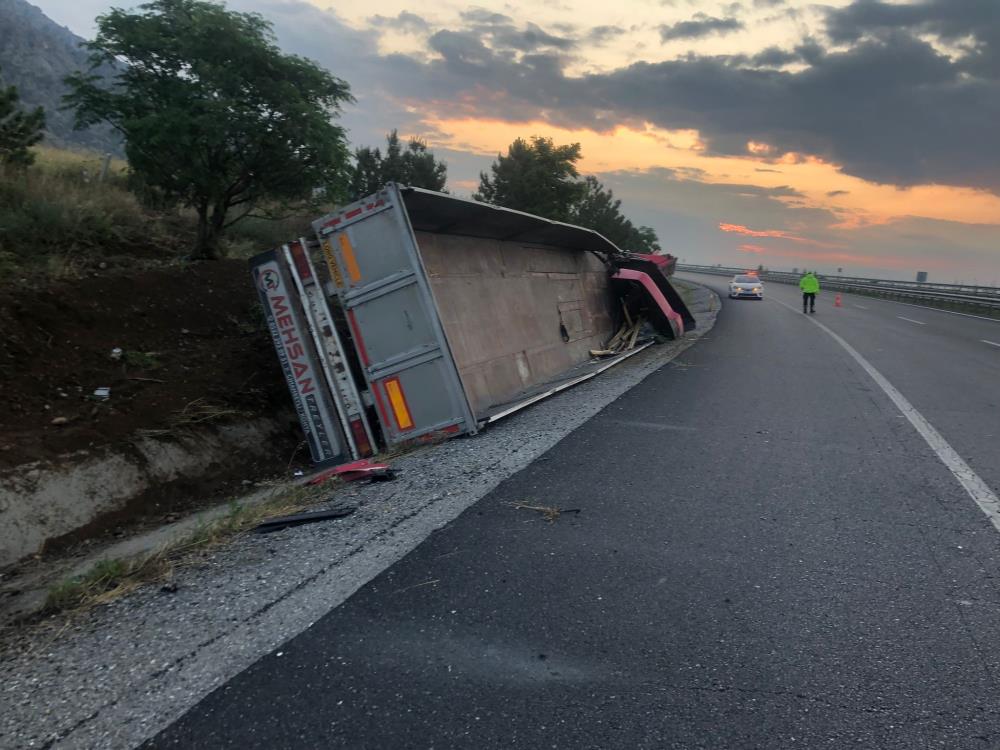 Denizli’ni Çardak ilçesinde karşı