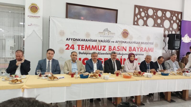 “Yerel basınımız çok güçlü”