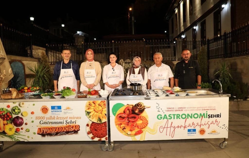 Afyonkarahisar’da başlayan Gastronomi Festivali’nde