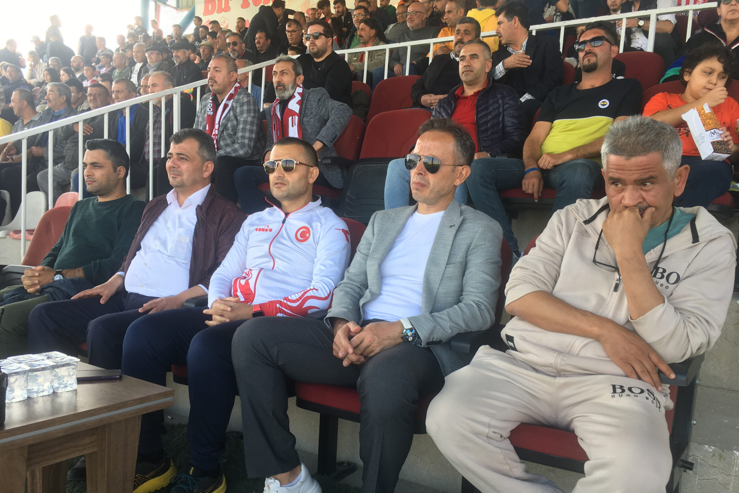 Emirdağspor’a büyük destek