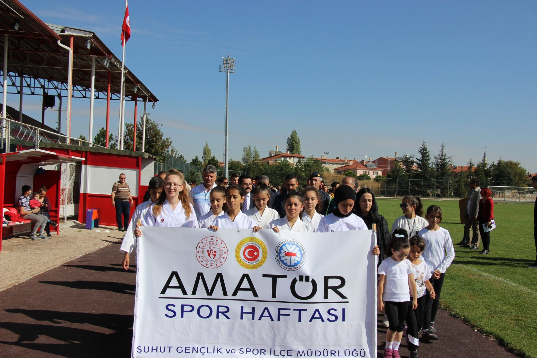 Şuhut’ ta ‘Amatör Spor Haftası’ etkinlikleri