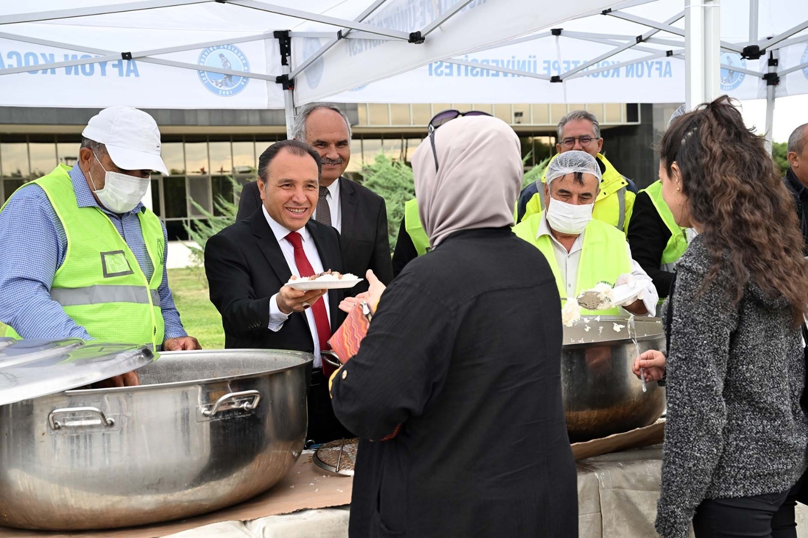 AKÜ, Öğrencilerine “Hoş Geldiniz” dedi.