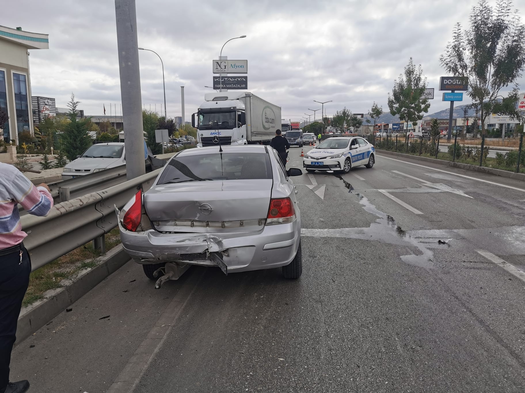 Afyon İzmir karayolu’nda kaza!