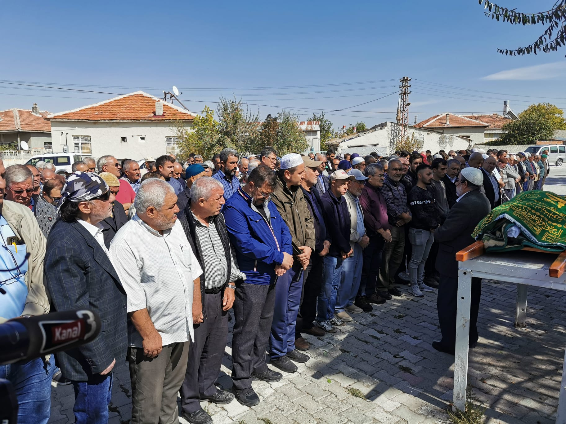 Kocaerkek son yolculuğuna uğurlandı!