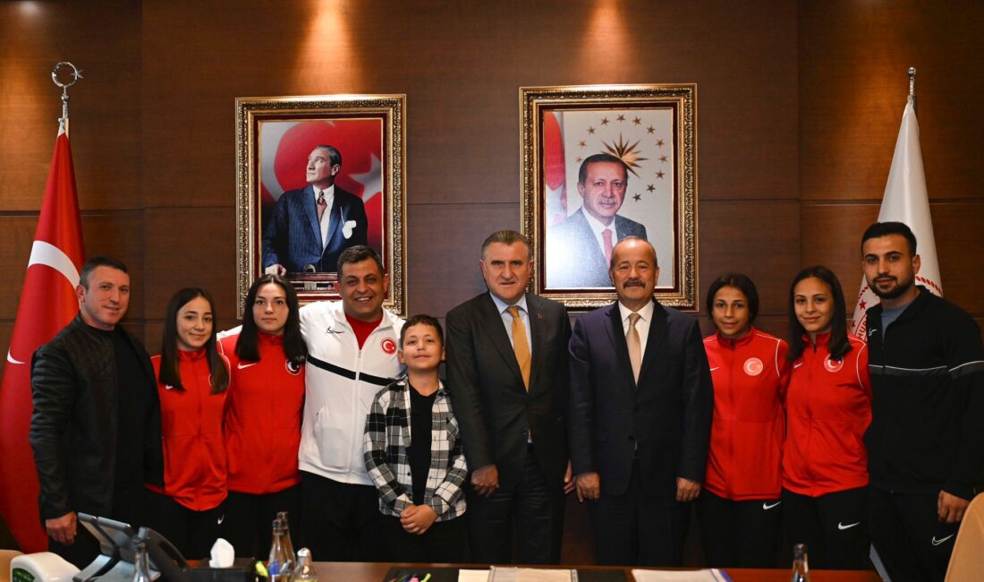 Bolvadin halkının Kapalı Spor