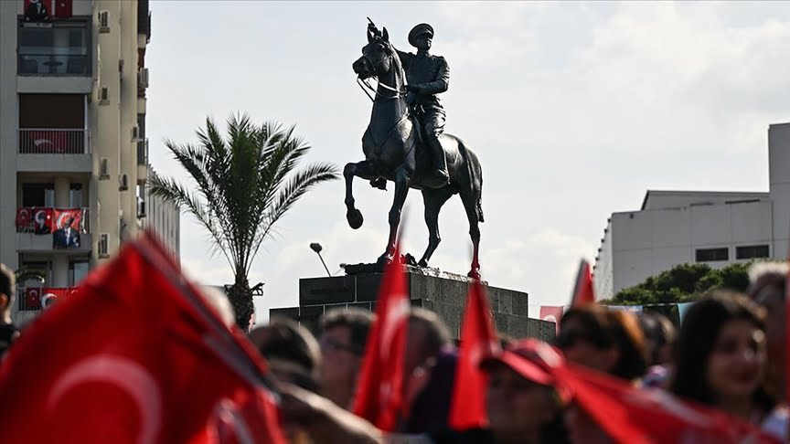 Dünya liderlerinden Cumhuriyet mesajları