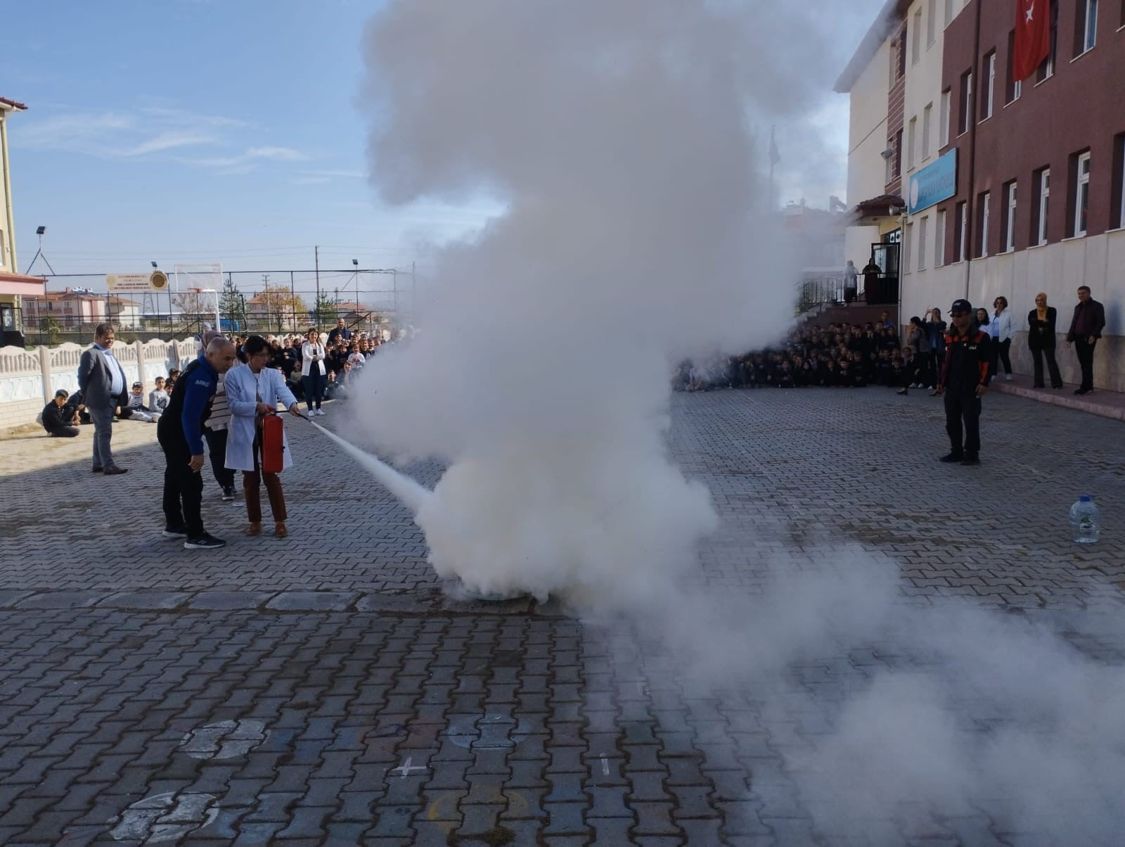 Öğrencilere ‘afet farkındalık’ eğitimi