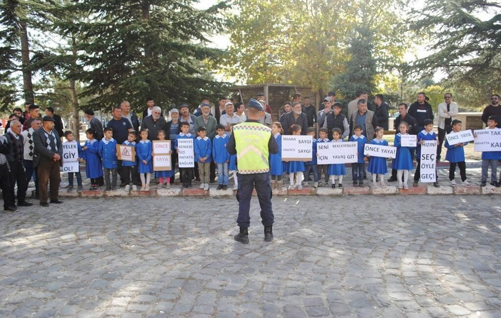 Afyonkarahisar’ın İhsaniye ilçesinde jandarma