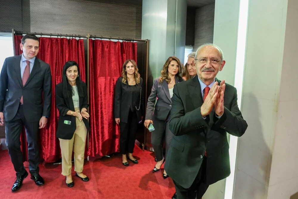 Kılıçdaroğlu’ndan personele veda