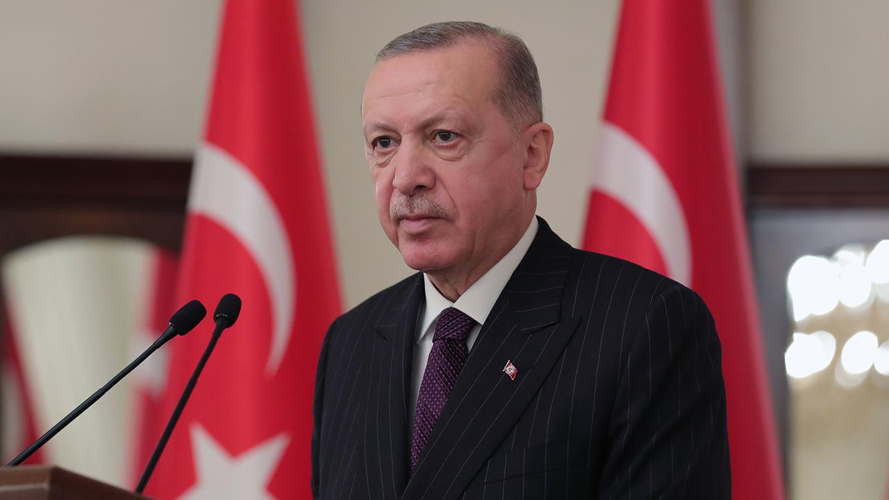 Erdoğan, Sezai Karakoç’u andı