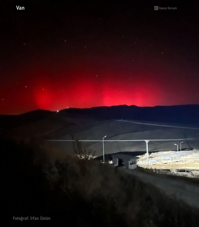 Kuzey ışıkları dün gece birçok kentimizde görüldü