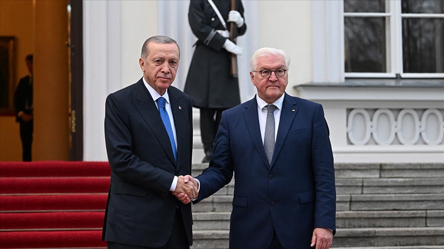 Erdoğan, Almanya Cumhurbaşkanı Steinmeier ile görüştü