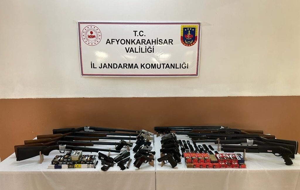 Afyonkarahisar’da jandarma tarafından gerçekleştirilen