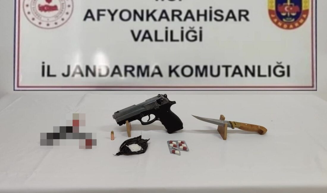 Denizli’den satmak için Afyonkarahisar’a uyuşturucu