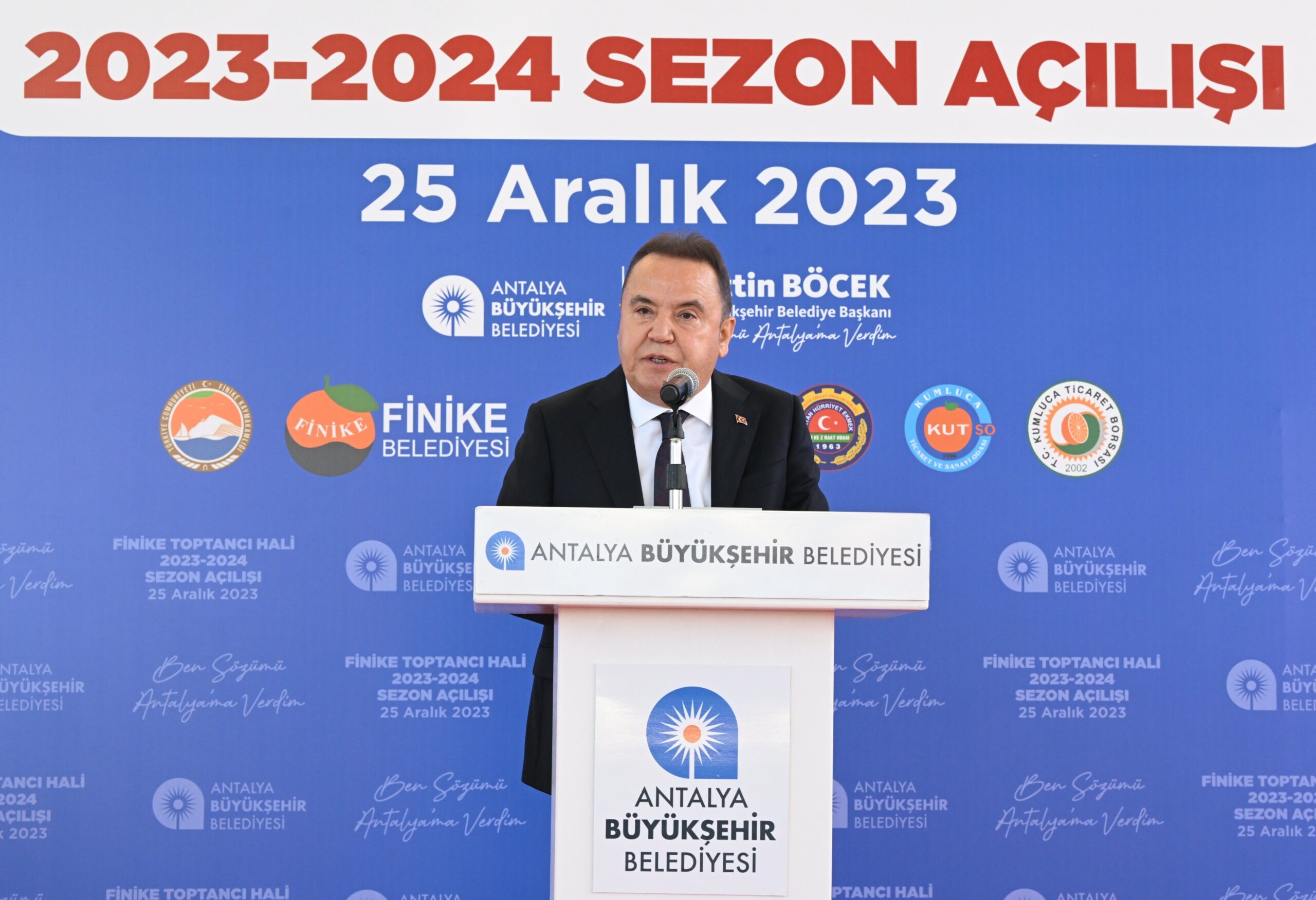 Başkan Böcek Finike Hali sezon açılışına katıldı