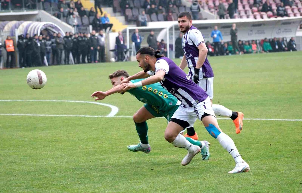 Afyonspor ve Bursaspor, PFDK’ya sevk edildi