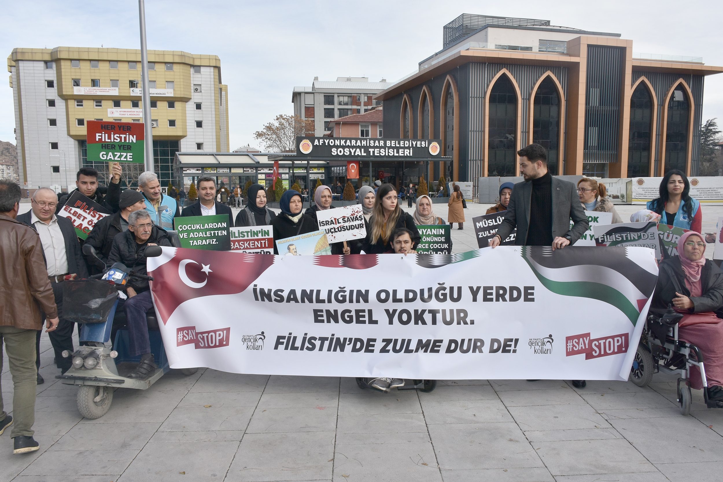 AK Gençlerden İsrail protestosu