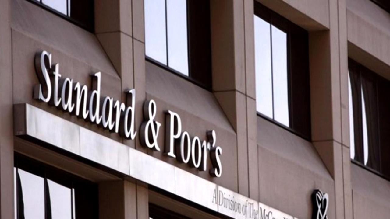 S&P Türkiye’nin kredi not görünümünü pozitife çevirdi