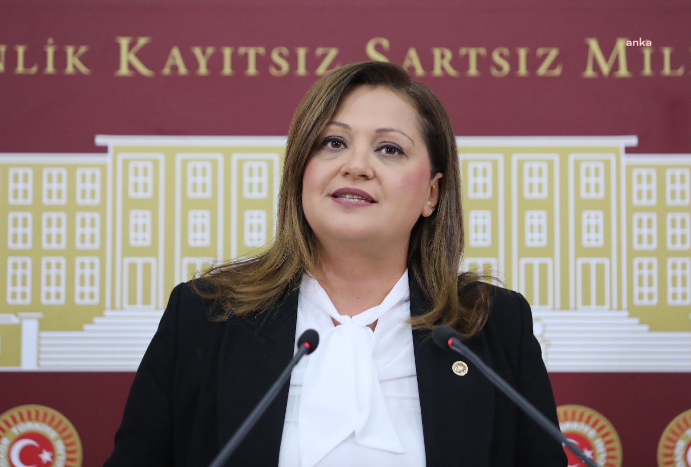 CHP’nin Afyonkarahisar Belediye Başkan adayı Burcu Köksal oldu!