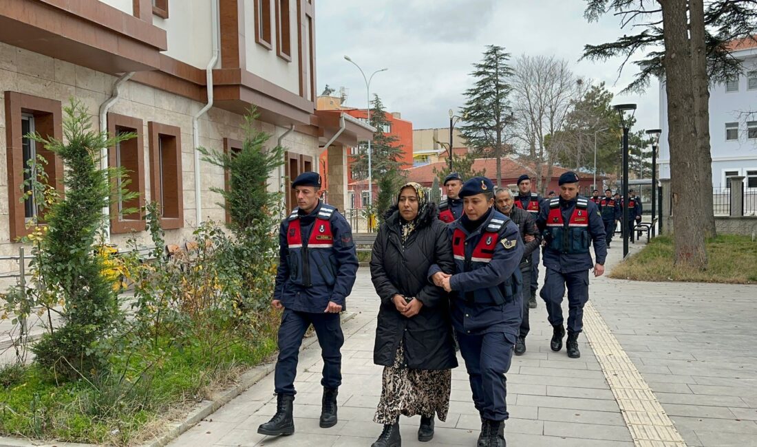 Afyonkarahisar’da aile üyeleri ile