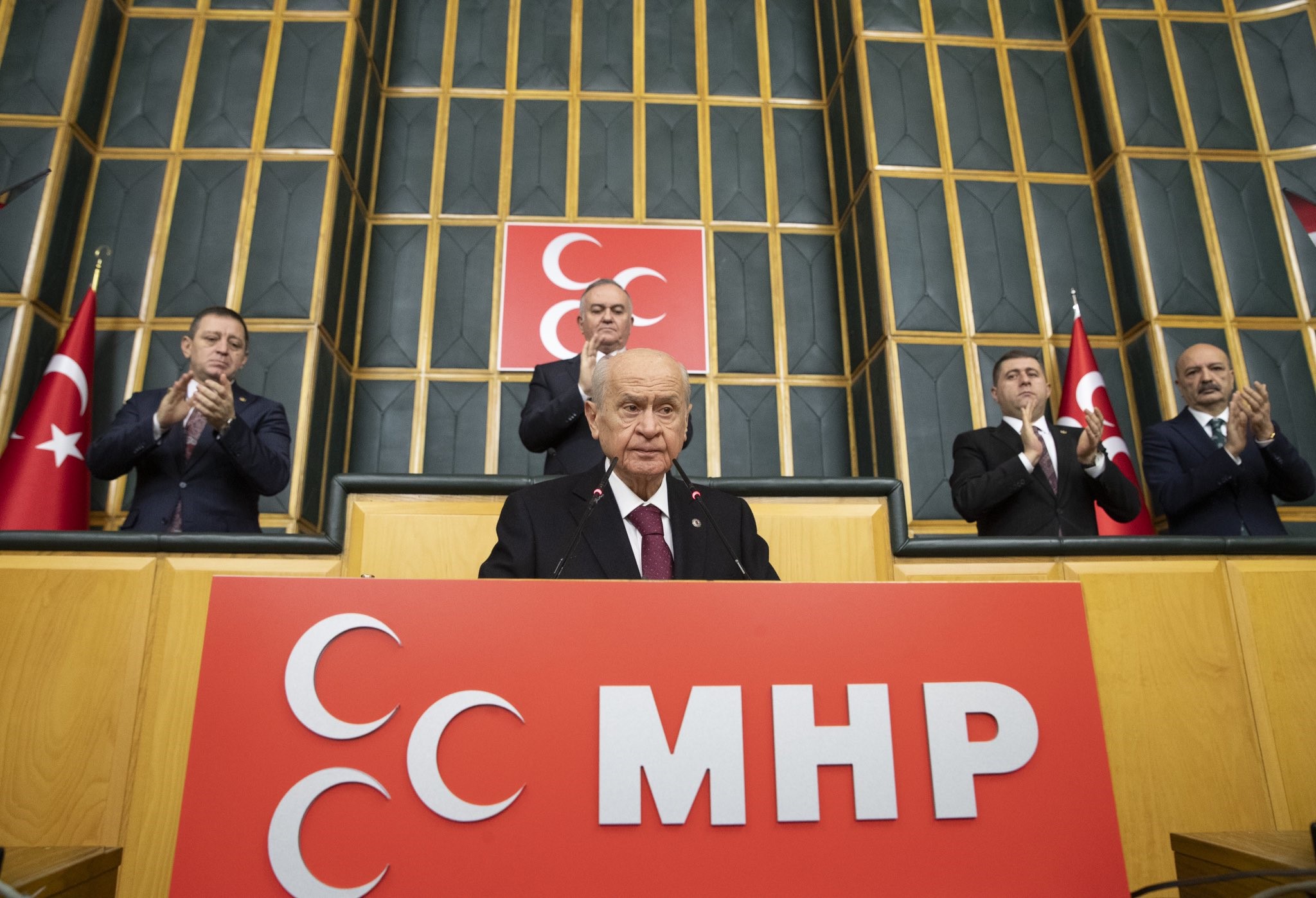 MHP Genel Başkanı Bahçeli: “Türkiye’nin güvenliği ve geleceği için huzur hattı kurulmalı, bu hatta sinek bile sokulmamalıdır”