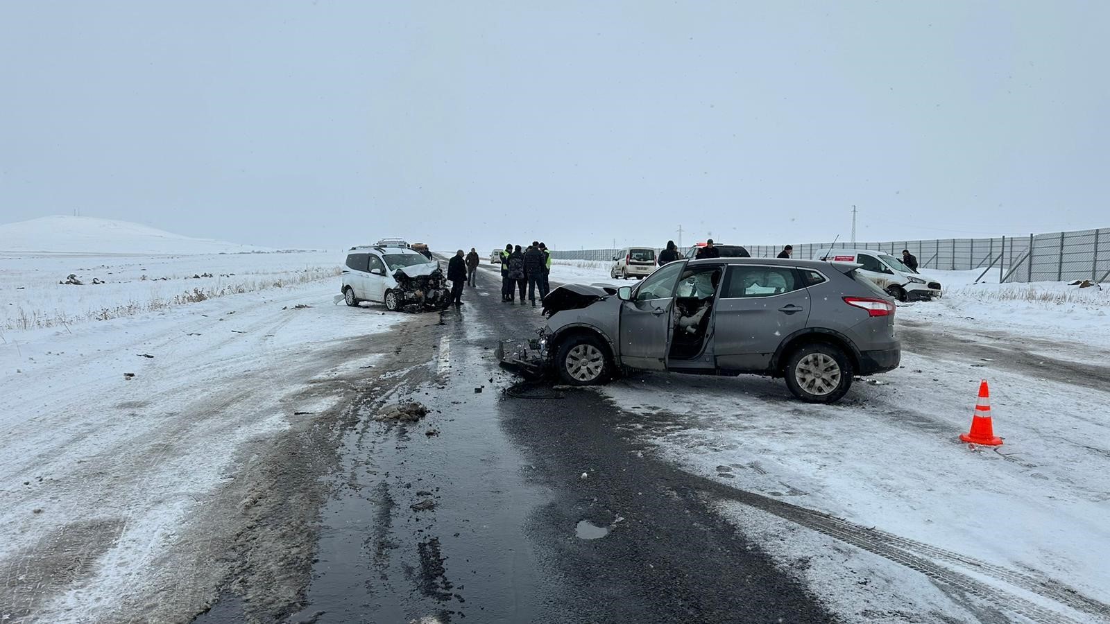 Kars’ta trafik kazası!