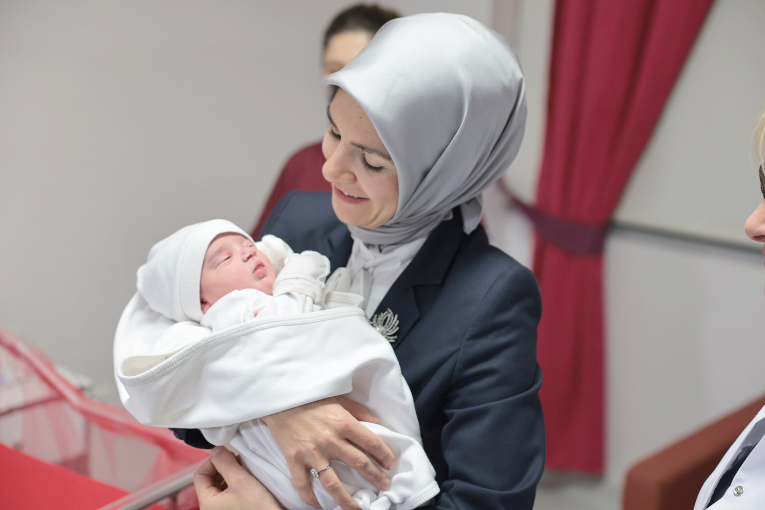 “Her doğan çocuk ülkemizin geleceği için oldukça kıymetli”