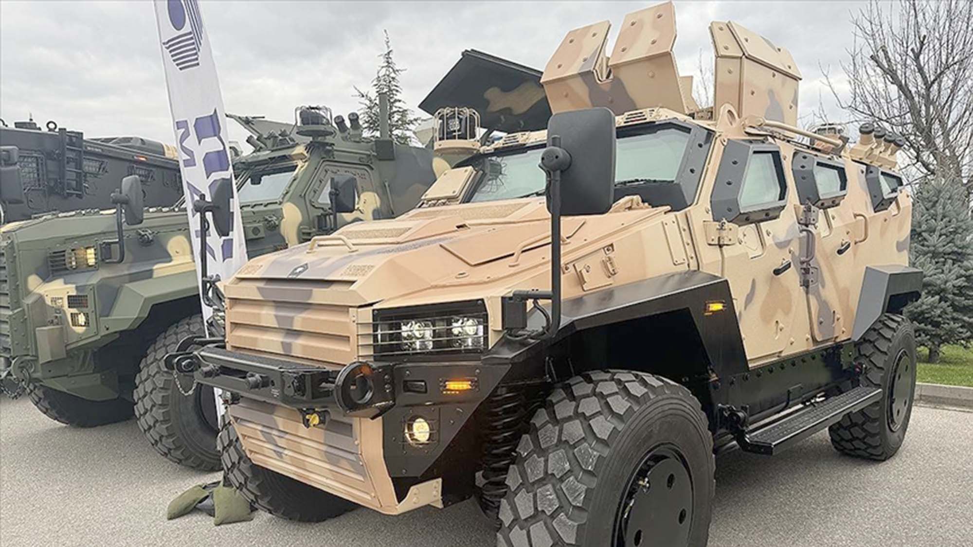 Türk zırhlısı YÖRÜK 4X4’ten yeni ihracat başarısı