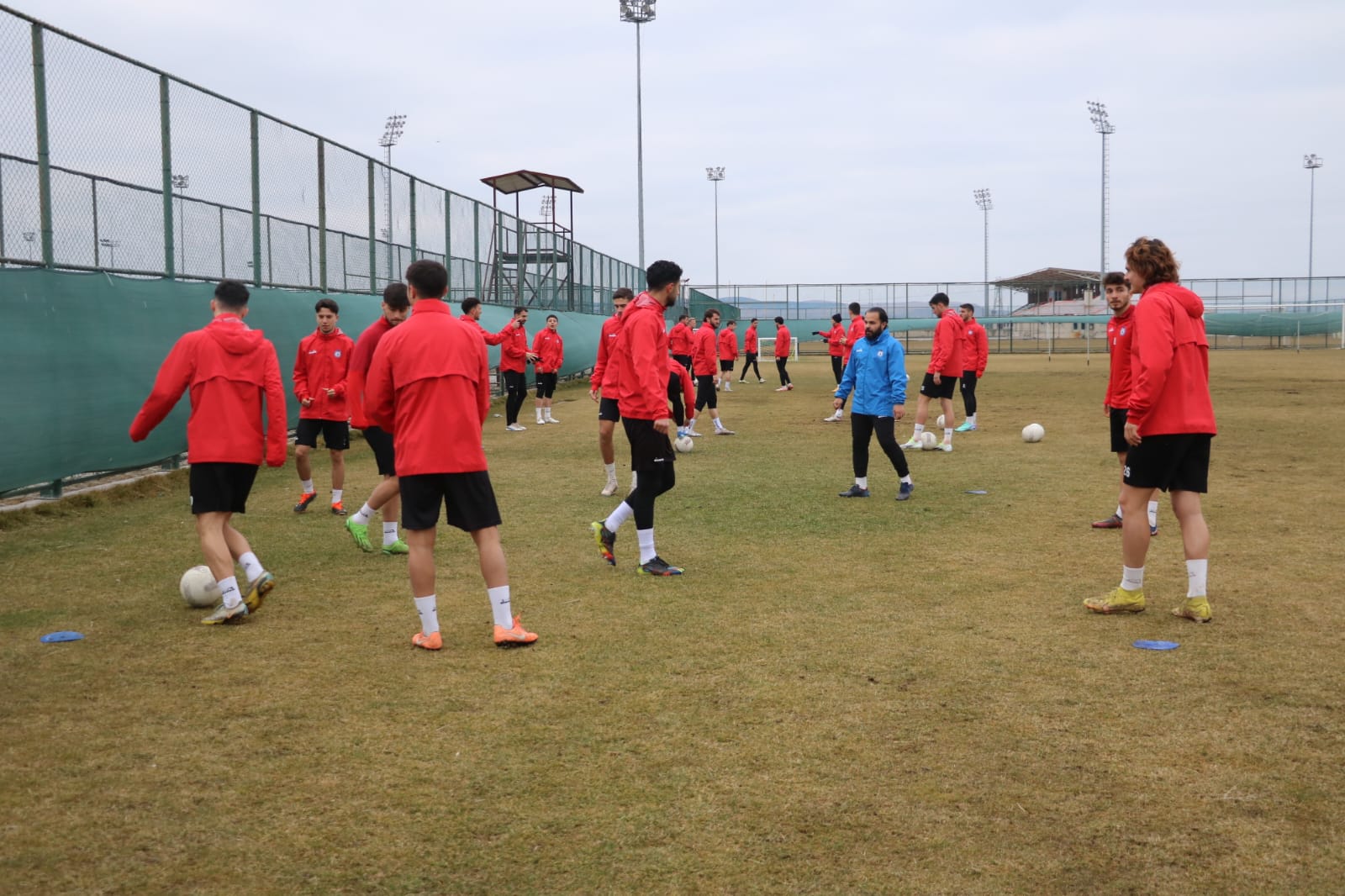 Afyonspor’da teknik direktörlüğe HASAN ERKİN ŞİMŞİR getirildi