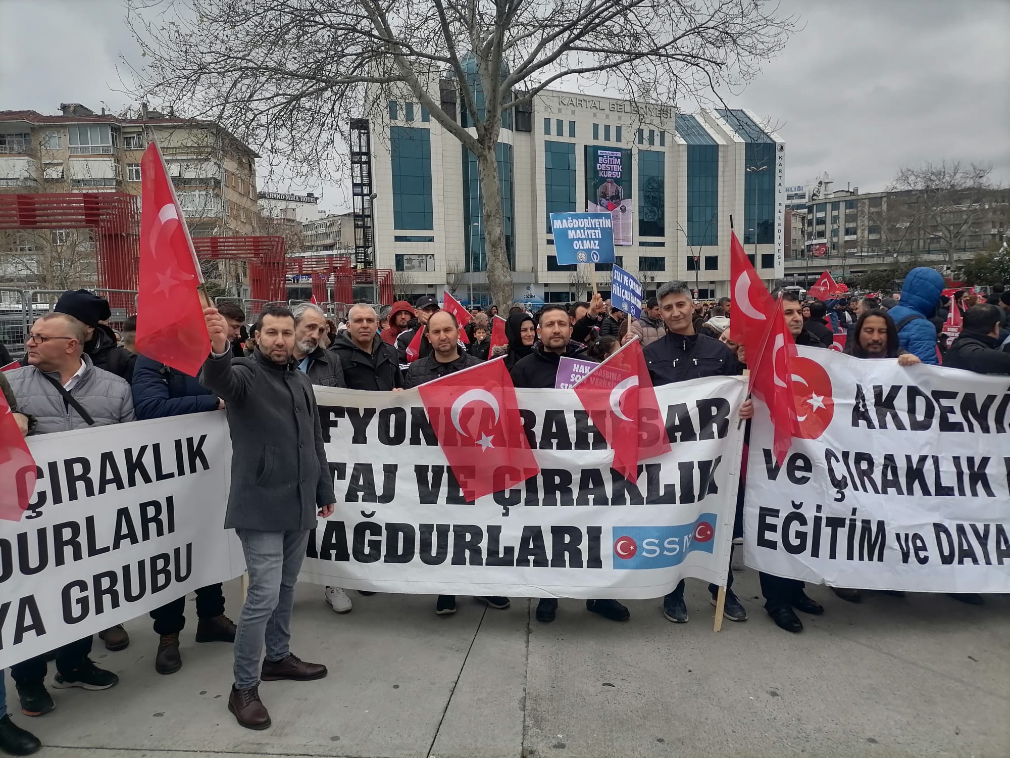 Staj ve çıraklık mağdurları taleplerini bir kez daha iletti