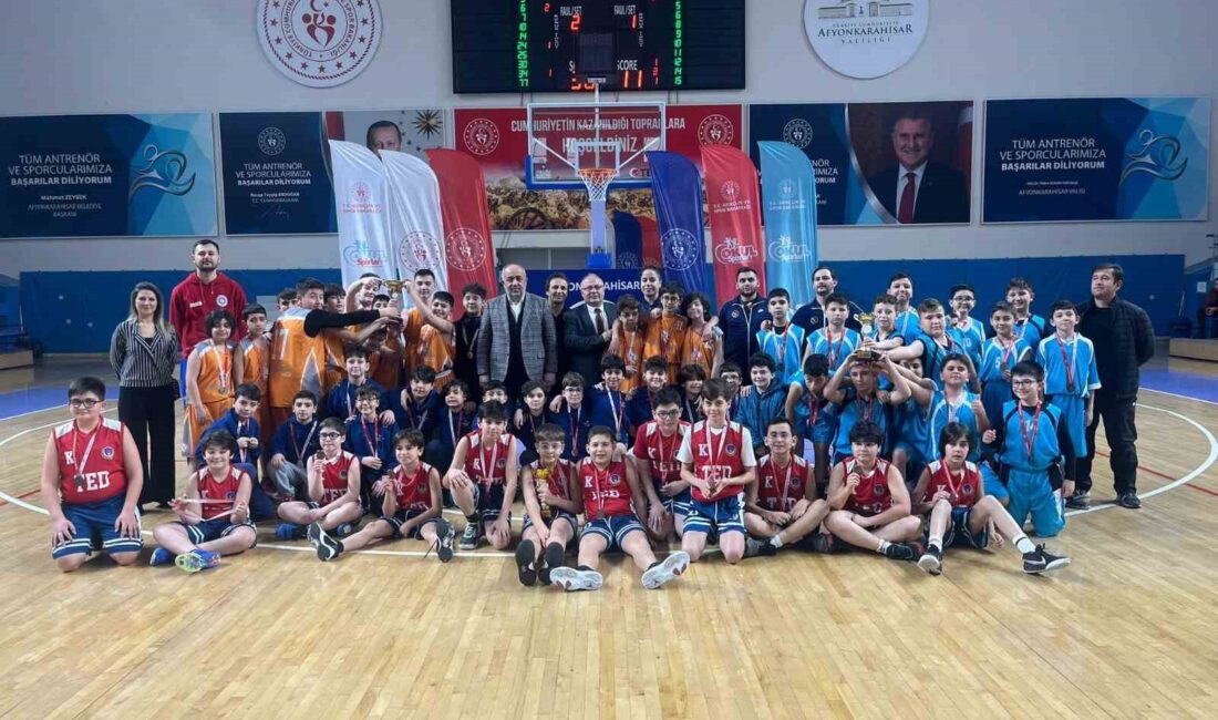 AFYONKARAHİSAR'DA OKUL SPORLARI KÜÇÜKLER