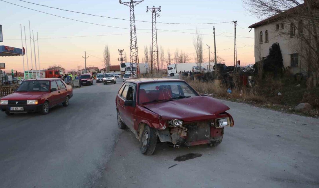 AFYONKARAHİSAR'IN SADIKBEY MAHALLESİ GİRİŞİNDE