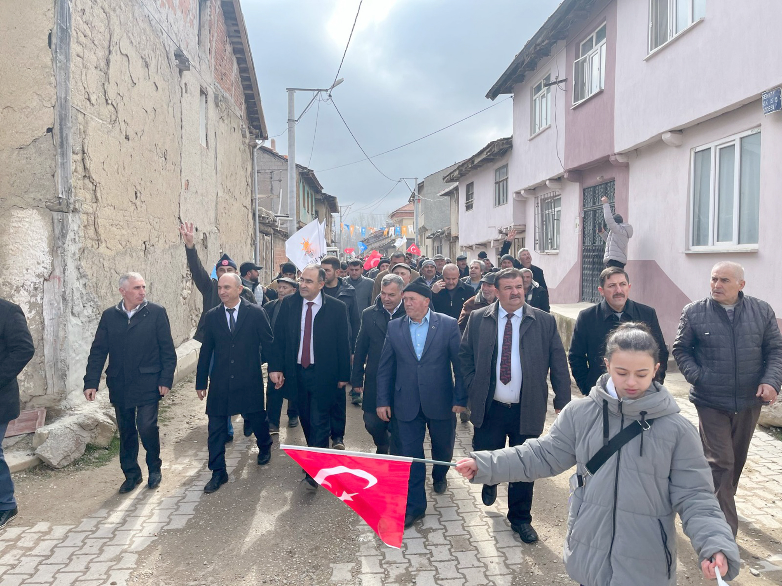 “Bizim belediyecilik anlayışımız milletimize hizmet ve eser üretmektir”