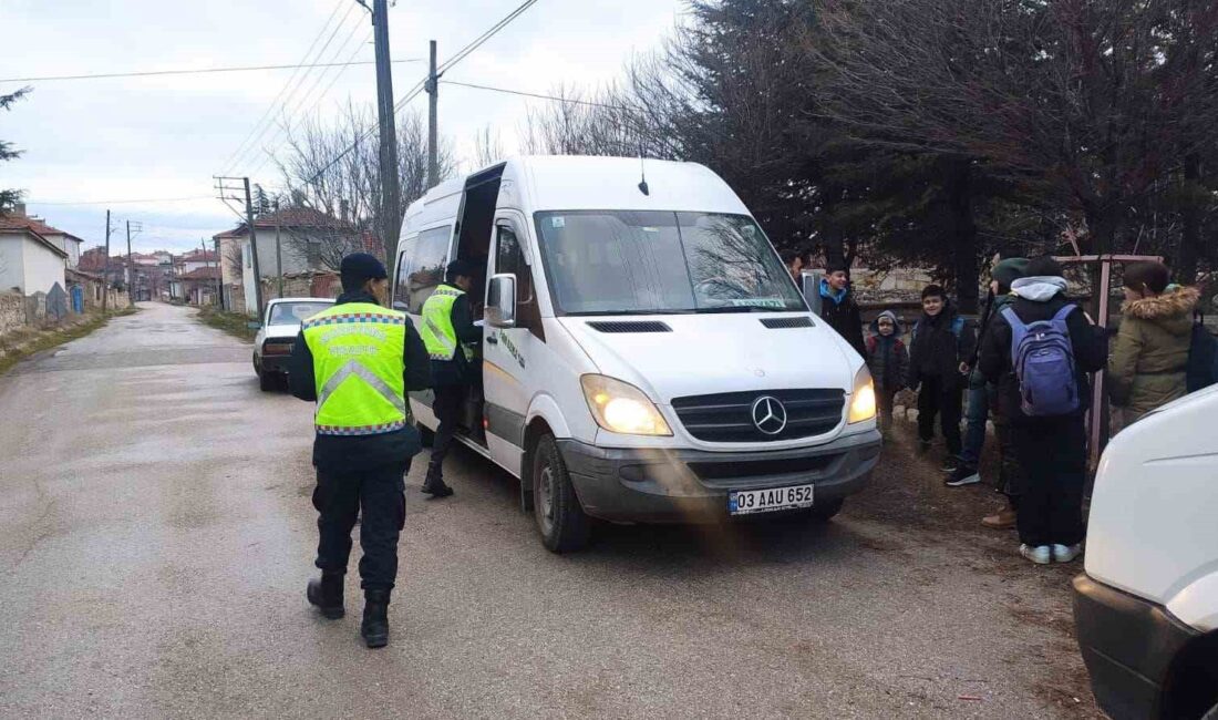 AFYONKARAHİSAR’IN EMİRDAĞ İLÇESİNDE JANDARMA