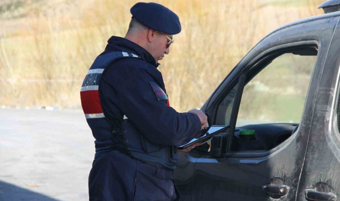 AFYONKARAHİSAR’IN BOLVADİN İLÇESİNDE JANDARMA