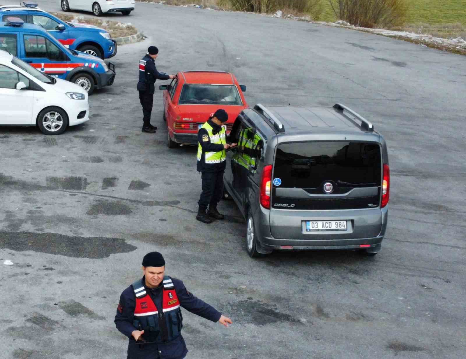 Bolvadin’de dron destekli trafik ve asayiş denetimi