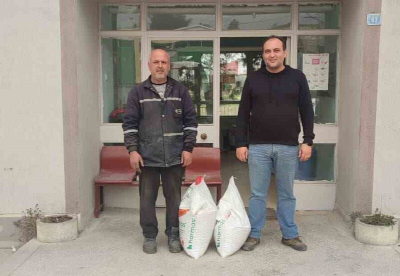 Çiftçilere yüzde 50 hibe destekli tohum dağıtımı yapıldı