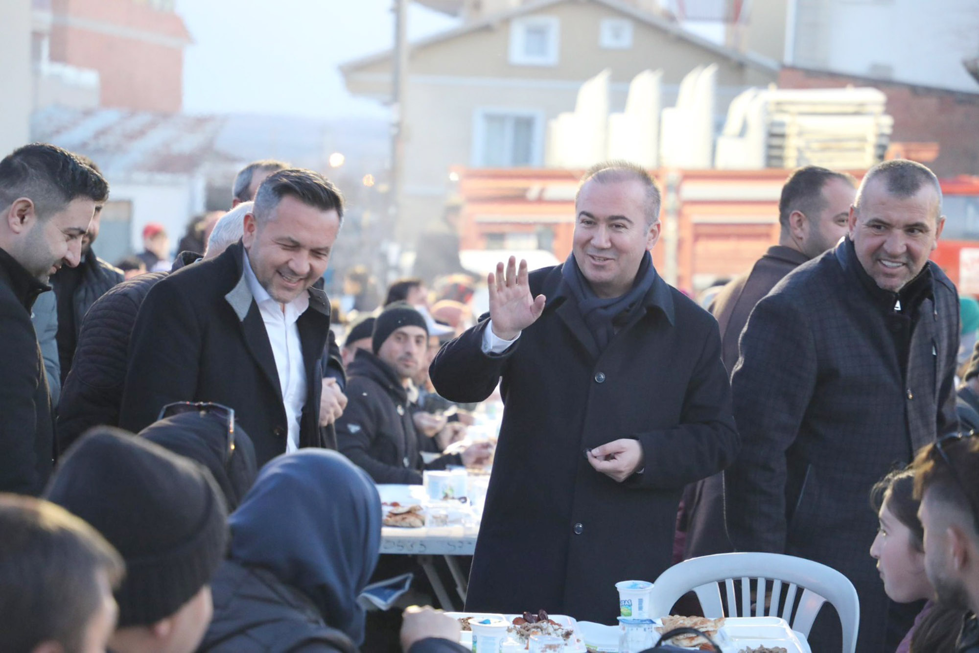 “Hemşehrilerimiz DEM Parti  ile kol kola girenlere oy vermez”