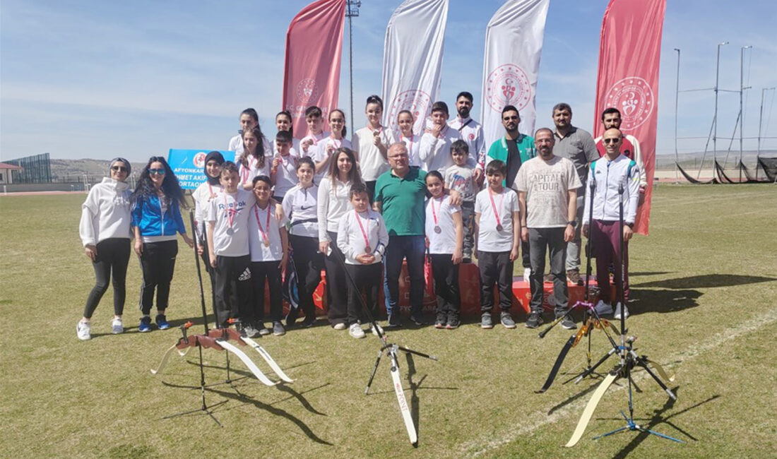 Afyonkarahisar’da düzenlenen Okul Sporları