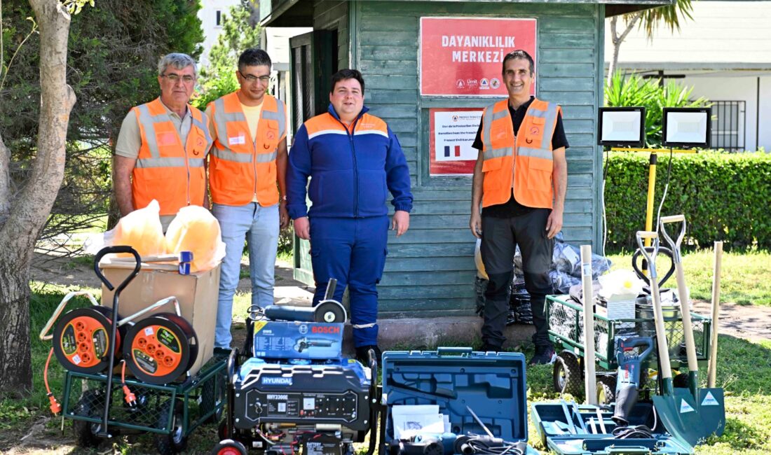 Antalya’da Muratpaşa Belediye Başkanı